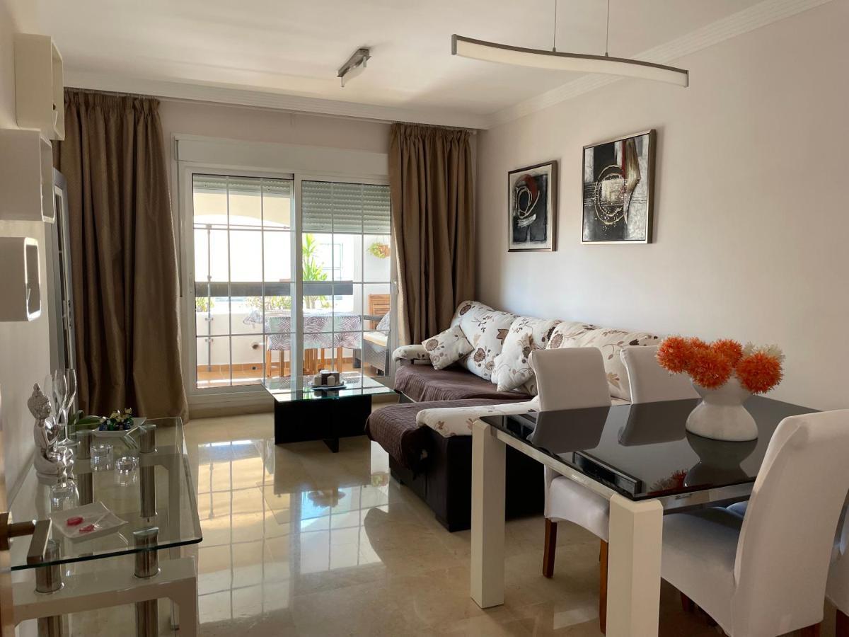 Residencial Duquesa Apartment San Luis de Sabinillas Luaran gambar